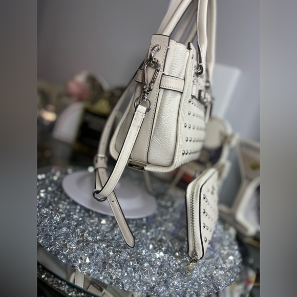 Coach 2018 Swagger 15 with ombre rivets Satchel w/ matching Wallet EUC - Picture 8 of 17